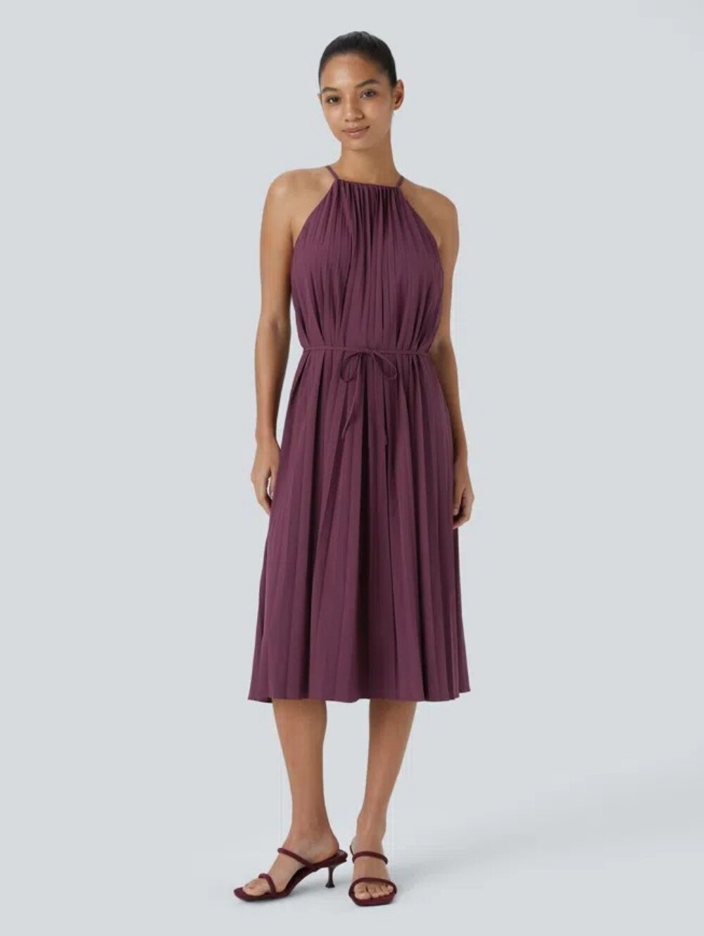 NWT Halara Breezeful Pleated Halter Tie Back Midi Dress Size M